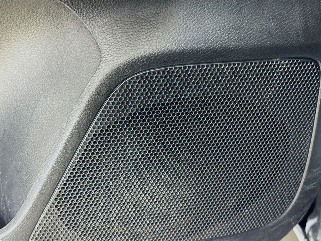 Used Car 2022 Toyota Tacoma  Sr5 For Sale Under $30,000 In Austin, Texas