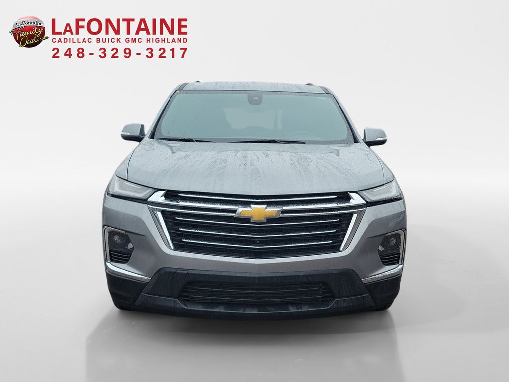 2023 Chevrolet Traverse LT Leather 2