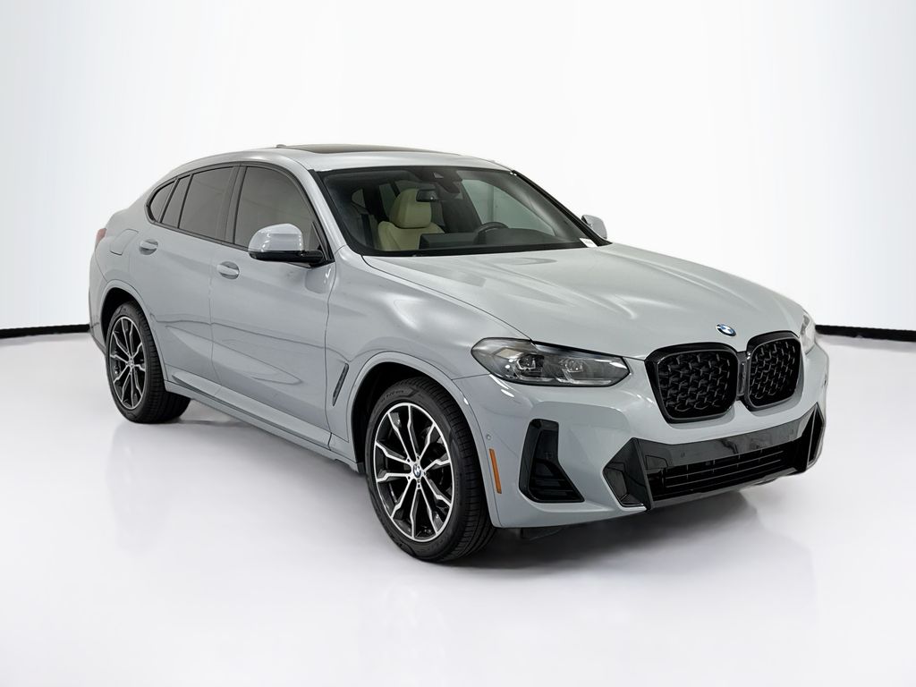 Thumbnail: 2024 BMW X4 - 3