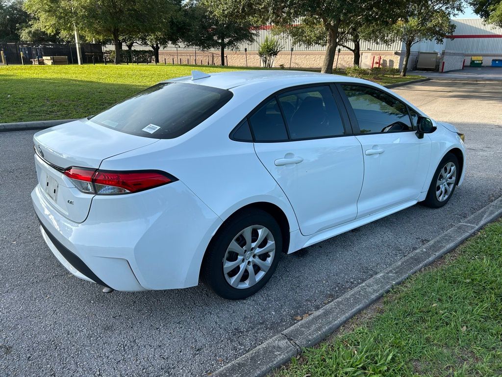 2021 Toyota Corolla LE 5