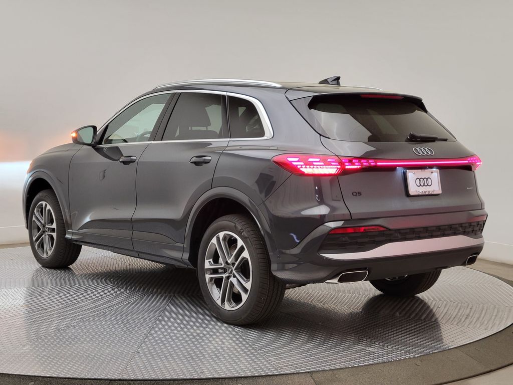 Thumbnail: 2026 Audi Q5 - 4