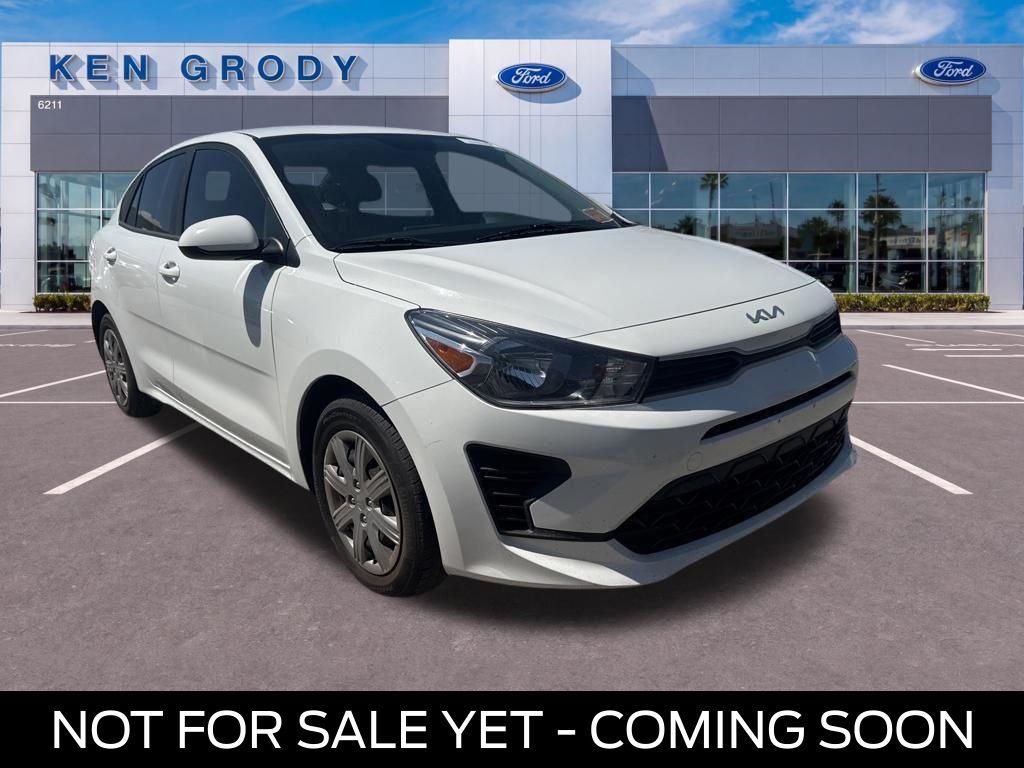 Clear White 2023 Kia Rio S FWD Sedan Front-Wheel Drive Continuously Variable Transmission