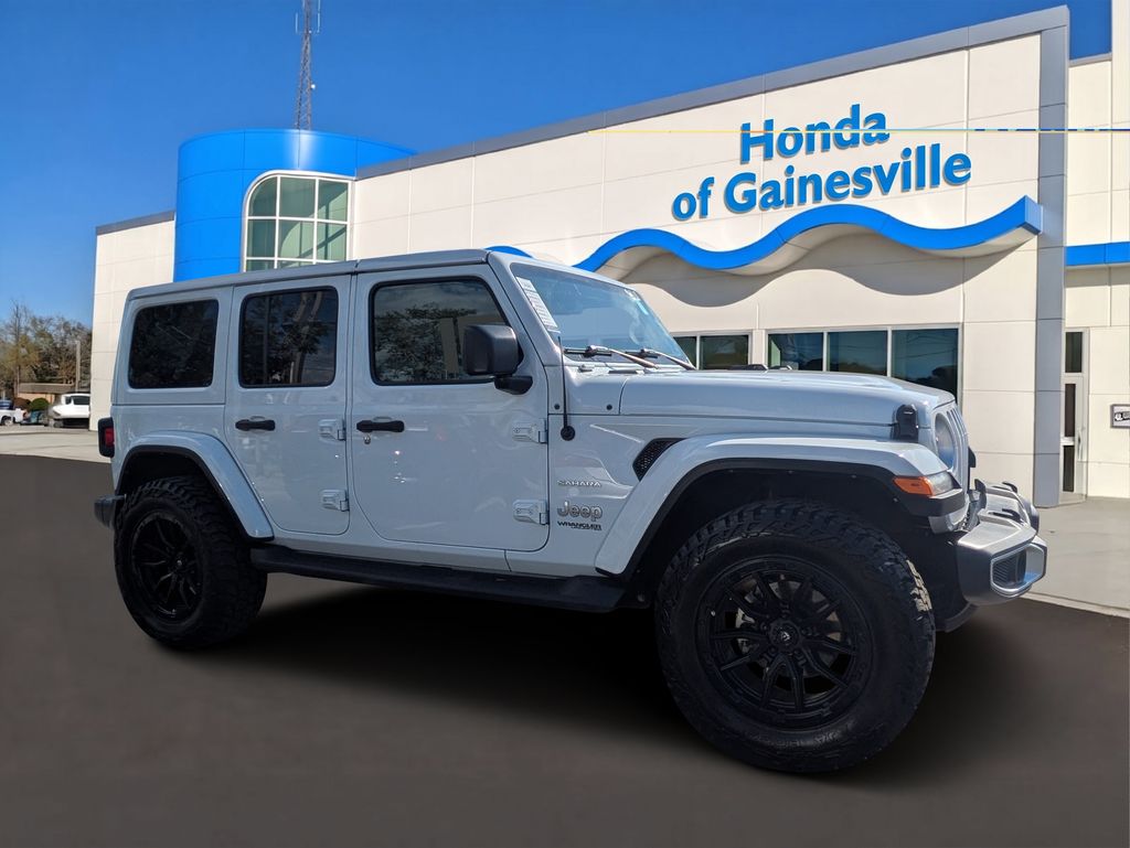 Bright White Clearcoat 2022 Jeep Wrangler SUV / Crossover Four-Wheel Drive 8-Speed Automatic