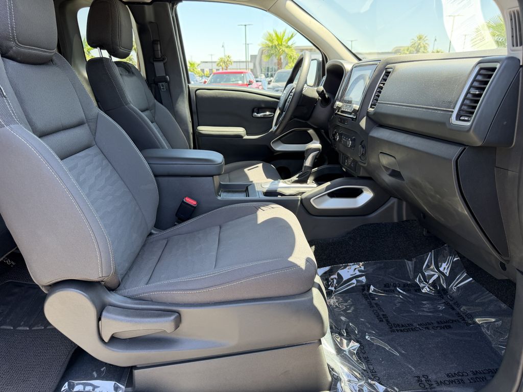 Used 2024 Nissan Frontier Truck
