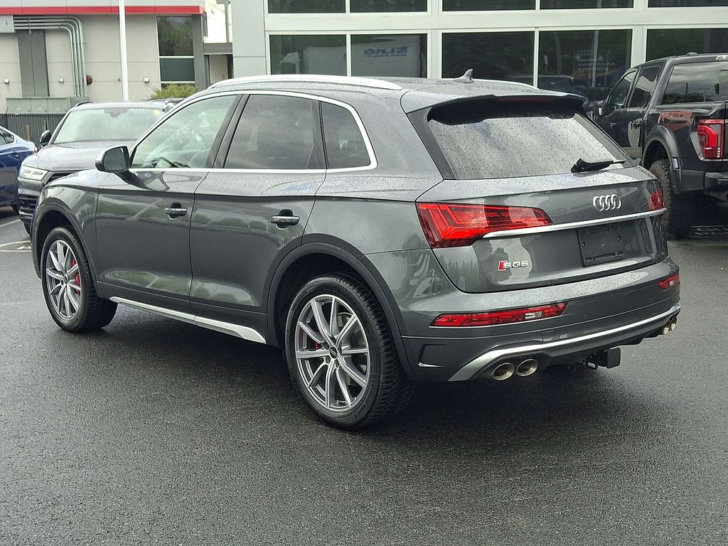 Thumbnail: 2025 Audi SQ5 - 6
