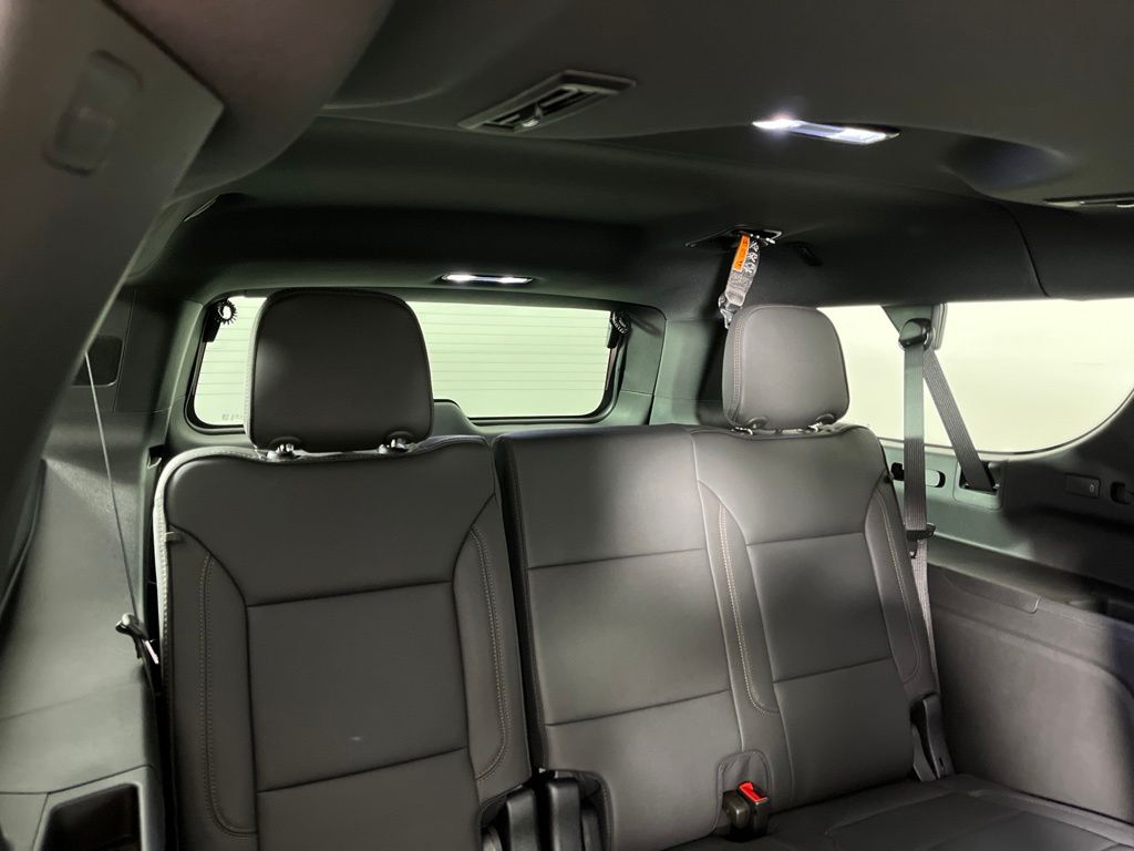 Thumbnail: 2026 Chevrolet Suburban - 16