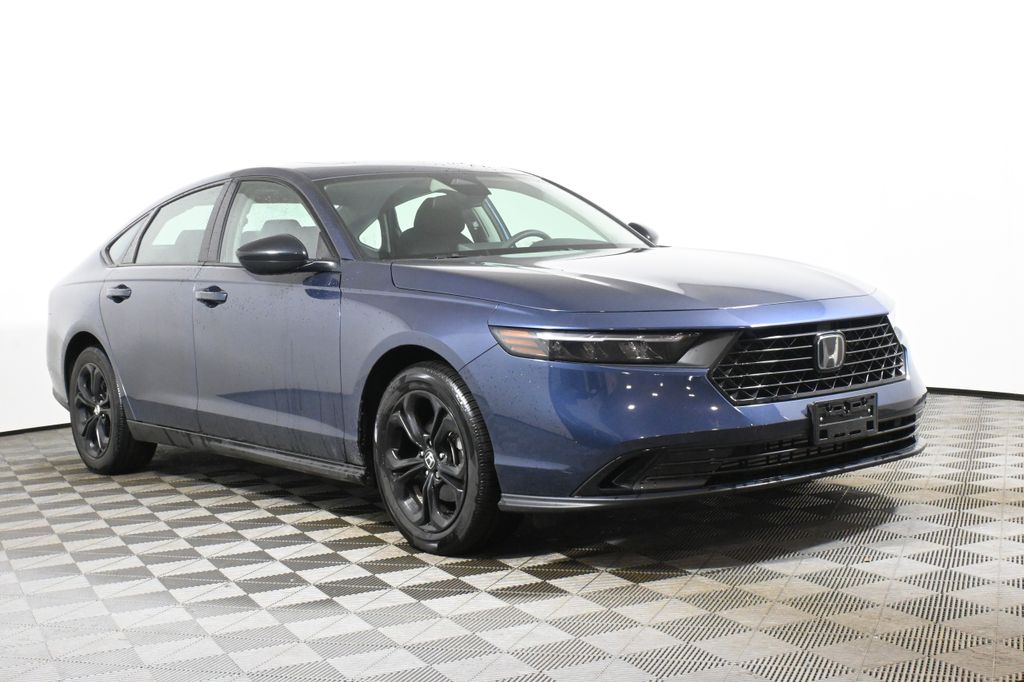 Thumbnail: 2025 Honda Accord - 10