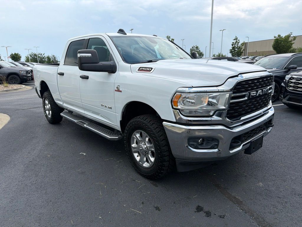 Bright White Clearcoat 2024 RAM 2500 Pickup Truck Four-Wheel Drive 6-Speed Automatic