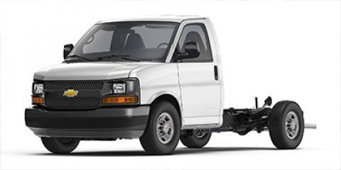 Summit White 2024 Chevrolet Express Chassis 3500 Cutaway 139 Van Rear-Wheel Drive Automatic