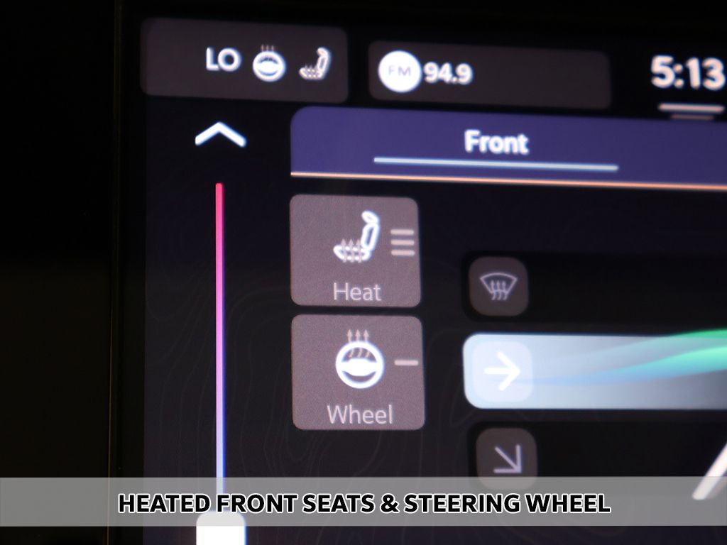 Used 2023 Gray Jeep Altitude image 7