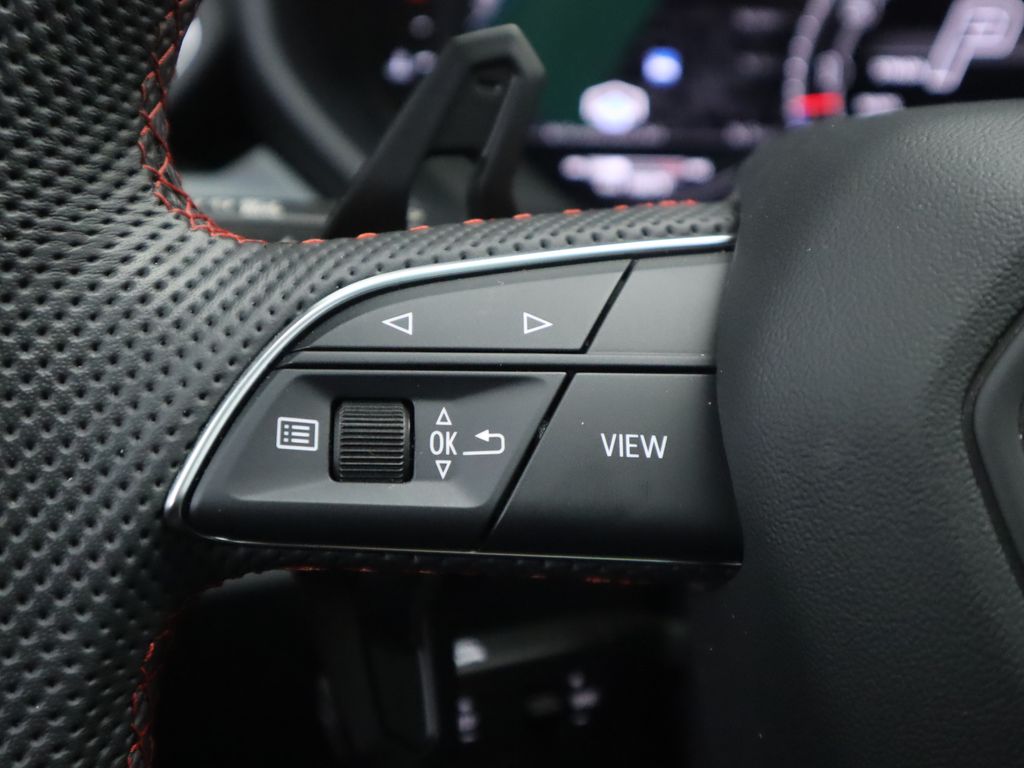 Thumbnail: 2024 Lamborghini Urus - 11