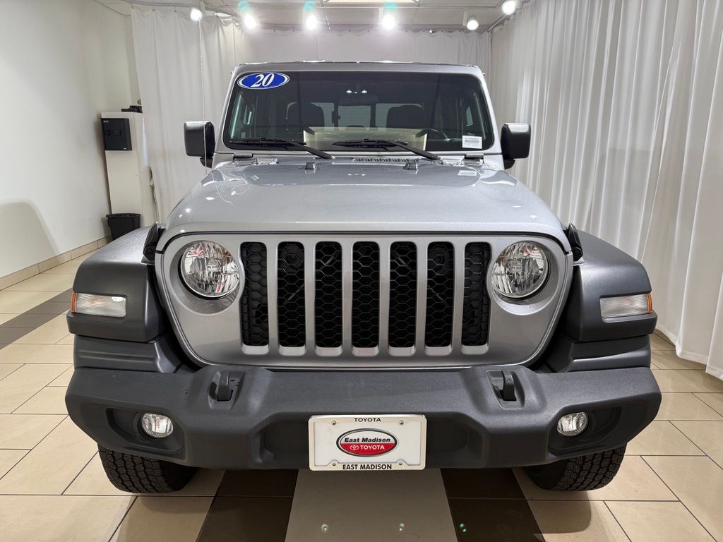 Thumbnail: 2020 Jeep Gladiator - 8