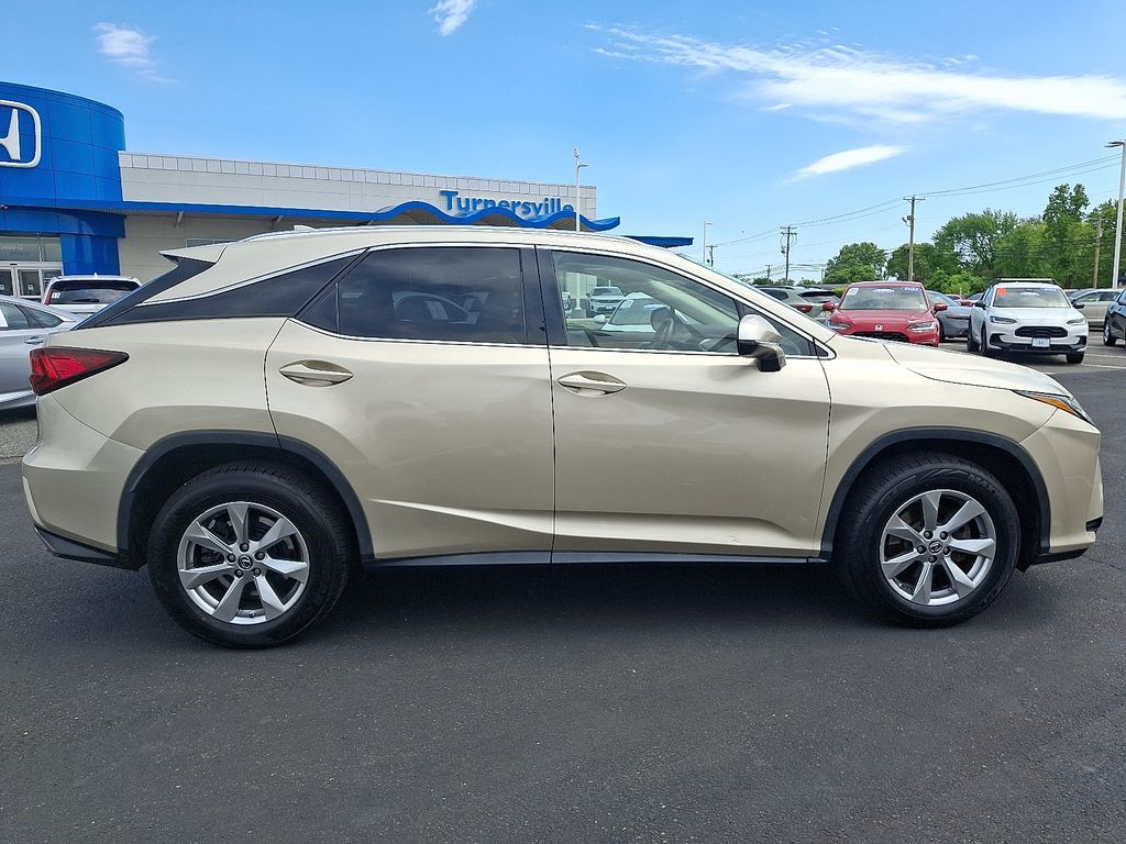 Thumbnail: 2019 Lexus RX - 7