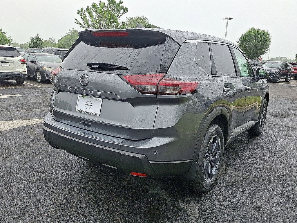 Thumbnail: 2025 Nissan Rogue - 5