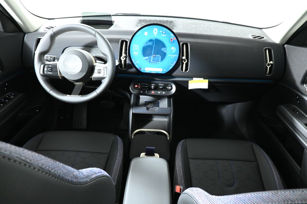 Thumbnail: 2025 MINI Cooper Countryman - 4