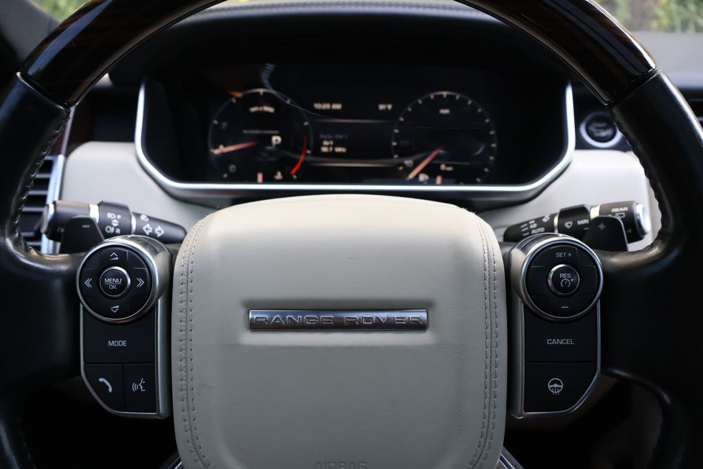 Thumbnail: 2016 Land Rover Range Rover - 29