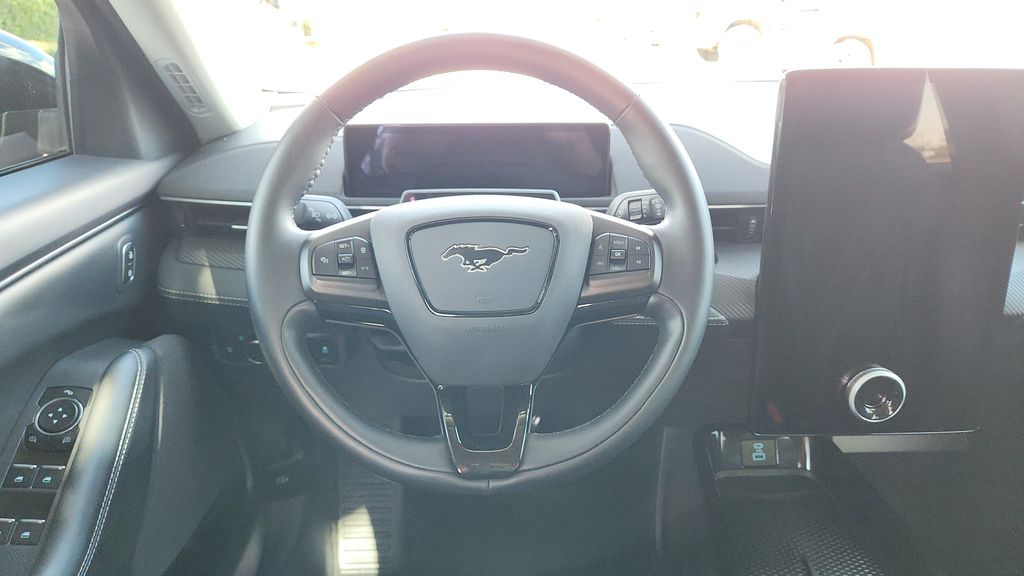 2024 Ford Mustang Mach-E