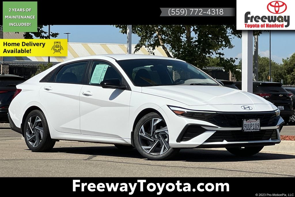 2025 Hyundai Elantra SEL Sport FWD