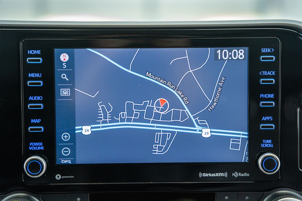 ToyotaHighlander Hybrid24