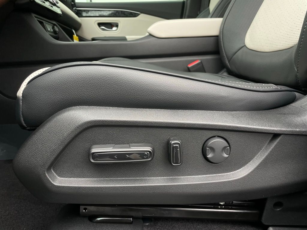 Thumbnail: 2026 Honda Passport - 27