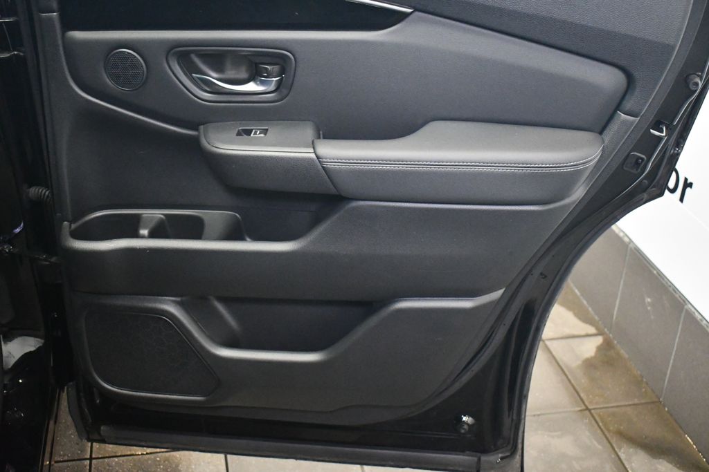 Thumbnail: 2023 Honda Pilot - 30