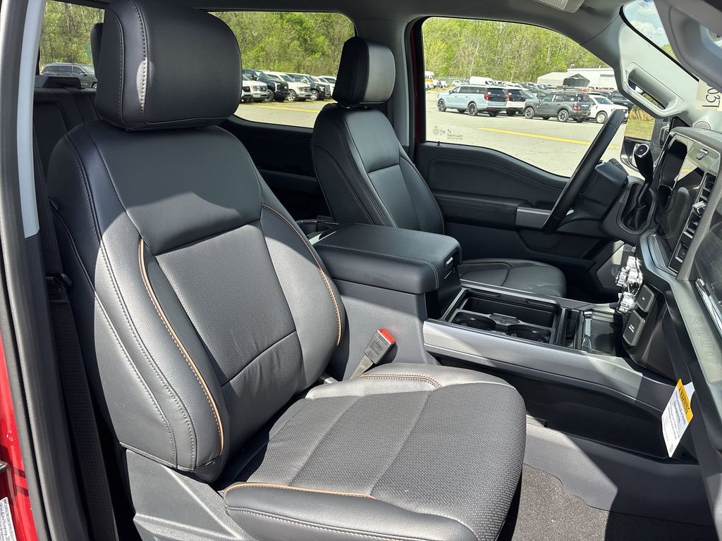 New 2026 Ruby Red Metallic Tinted Clearcoat Ford F-250® Lariat® image 27