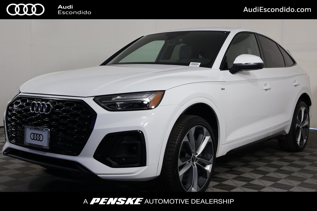 Thumbnail: 2022 Audi Q5 - 1