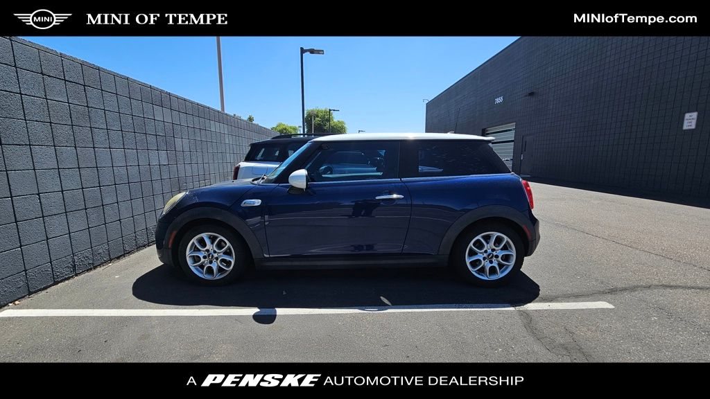 2015 MINI Cooper Base -
                  Tempe, AZ
