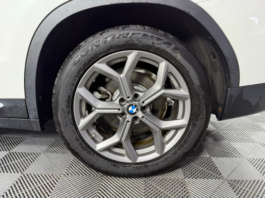 Thumbnail: 2020 BMW X3 - 10