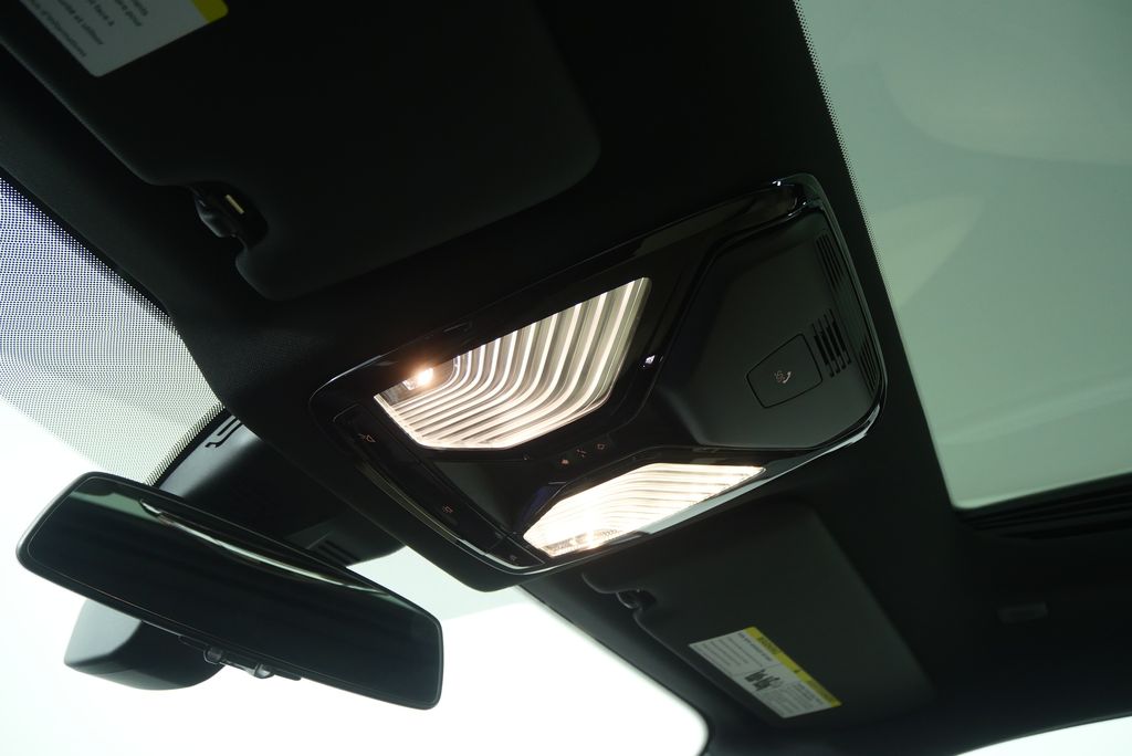 Thumbnail: 2026 BMW 2 Series - 20