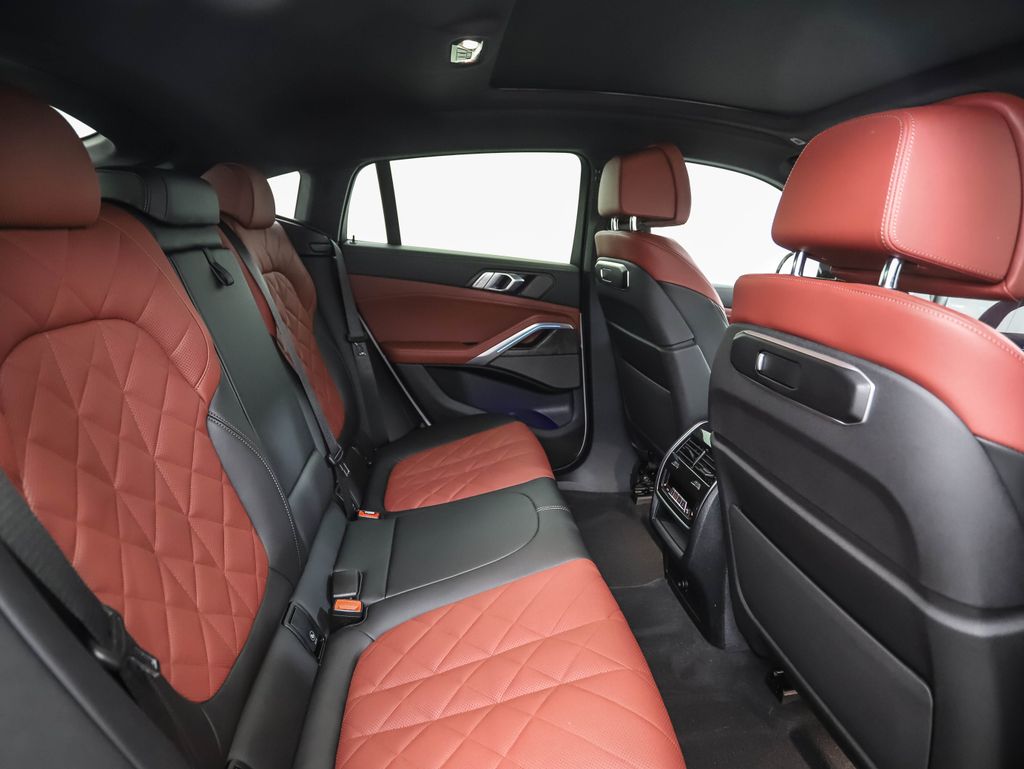 Thumbnail: 2024 BMW X6 - 27