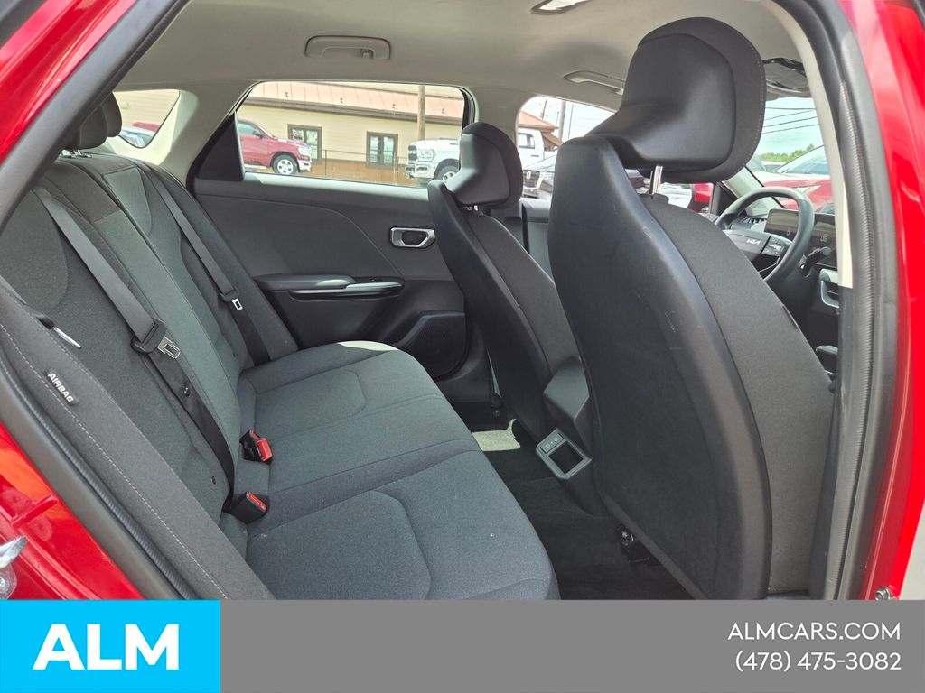 Used 2025 Red Kia LXS image 15