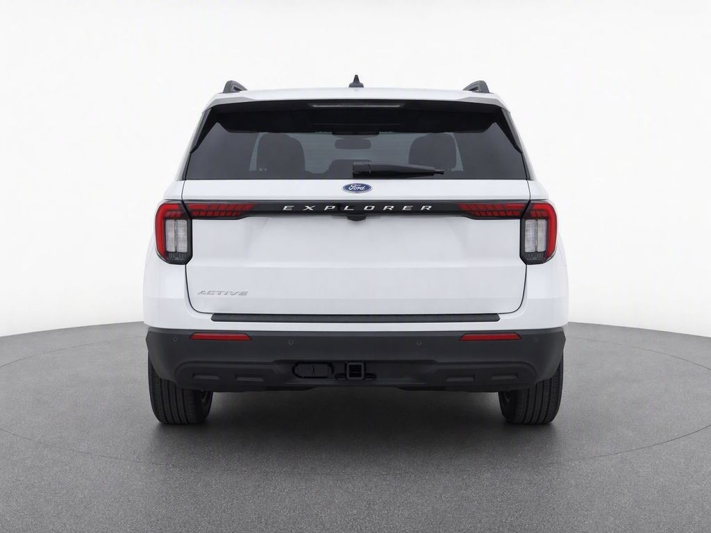 New 2026 Space White Metallic Ford Active image 6