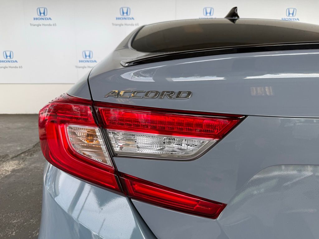 Thumbnail: 2022 Honda Accord - 28
