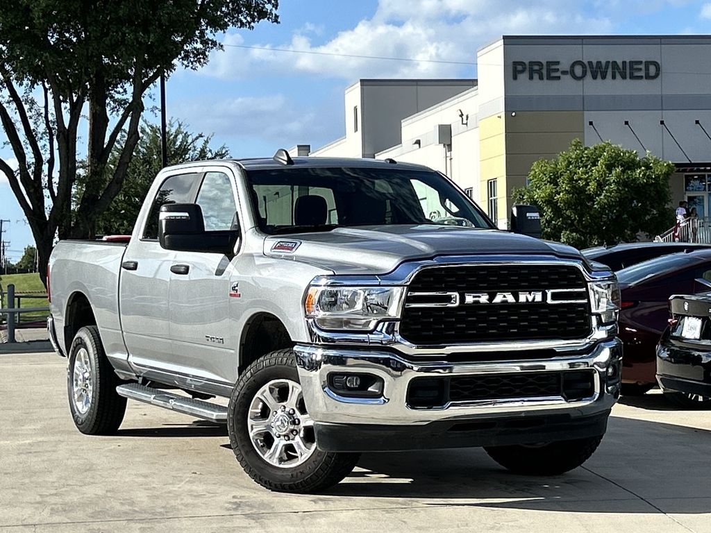 Billet Silver Metallic Clearcoat 2024 RAM 2500 Big Horn Crew Cab 4WD Pickup Truck Four-Wheel Drive 6-Speed Automatic