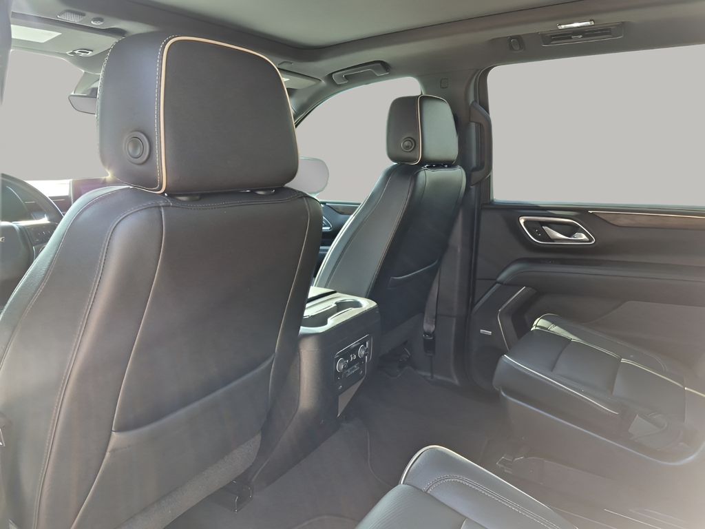 Used Car 2021 Chevrolet Suburban  Premier For Sale Under $40,000 In Austin, Texas