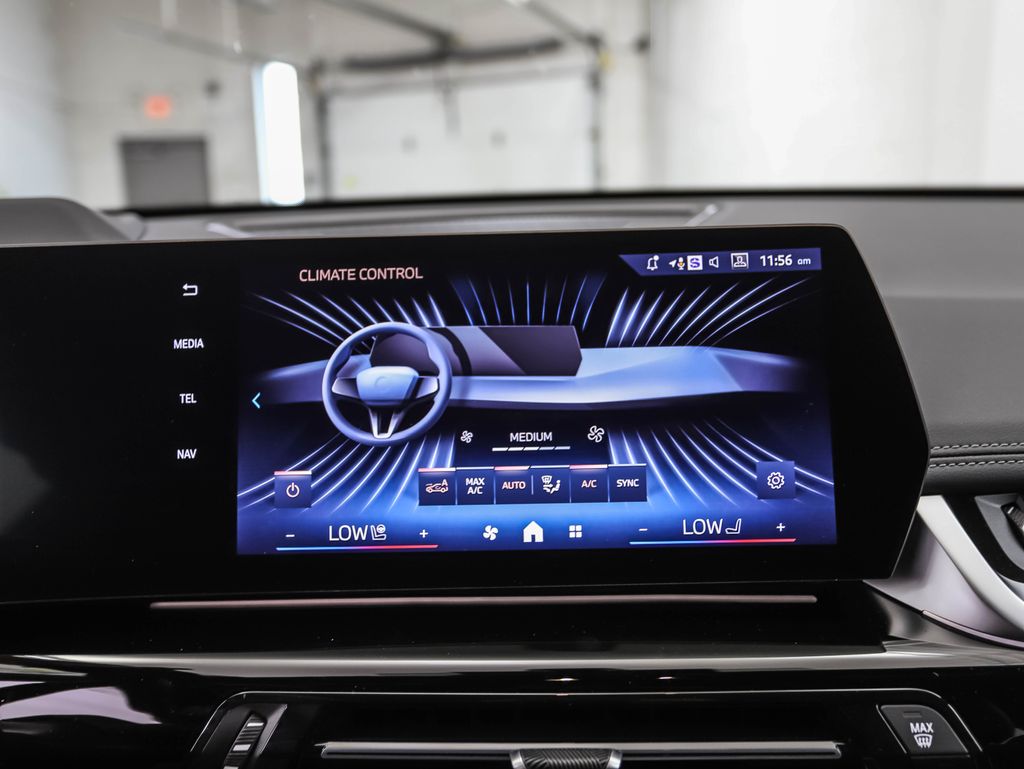 Thumbnail: 2026 BMW X1 - 17