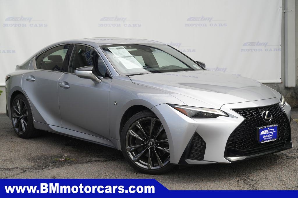 2023 Lexus IS