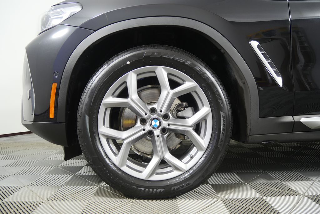 Thumbnail: 2023 BMW X3 - 8