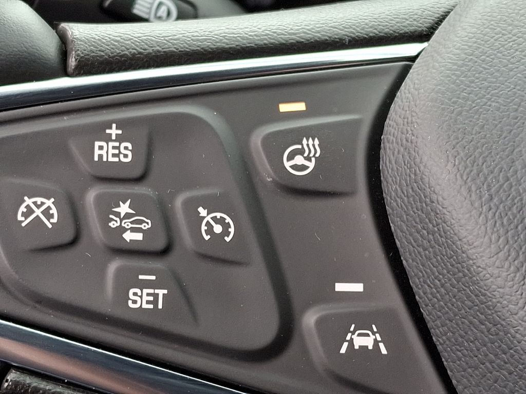 2024 Chevrolet Equinox LT 21