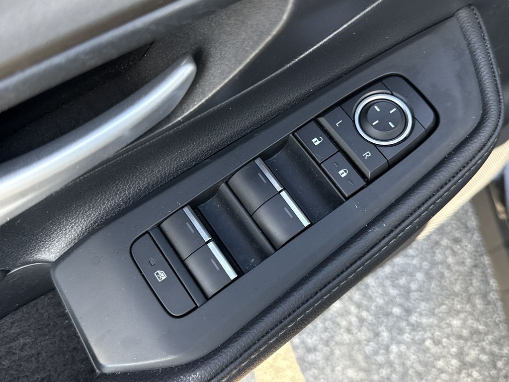 Used 2025 Toyota Grand Highlander SUV