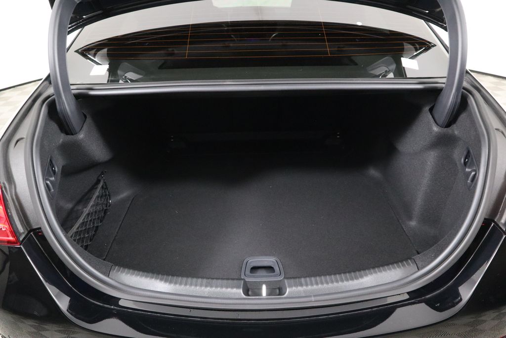 Thumbnail: 2025 Mercedes-Benz C-Class - 28