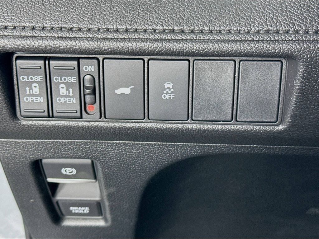 Used Car 2025 Honda Odyssey  Ex-l For Sale Under $40,000 In Austin, Texas