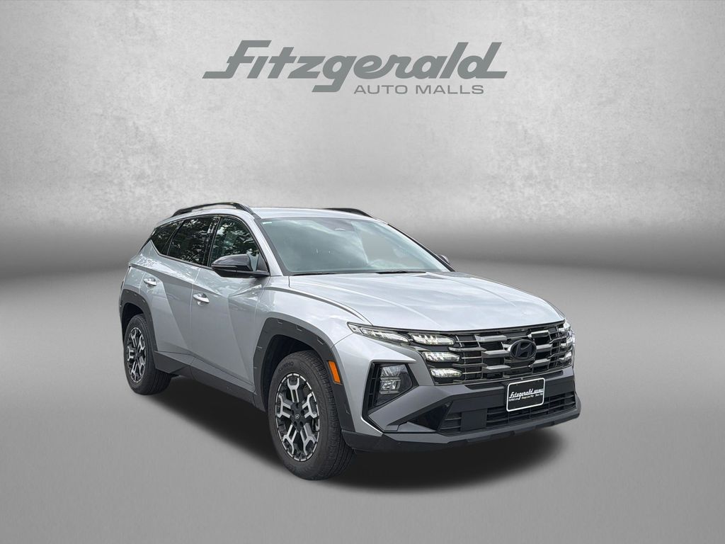 Shimmering Silver 2025 Hyundai Tucson SUV / Crossover All-Wheel Drive 8-Speed Automatic