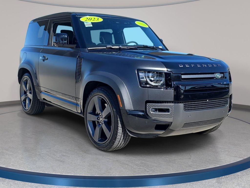 Certified Used 2023  Land Rover Carpathian Edition image 3