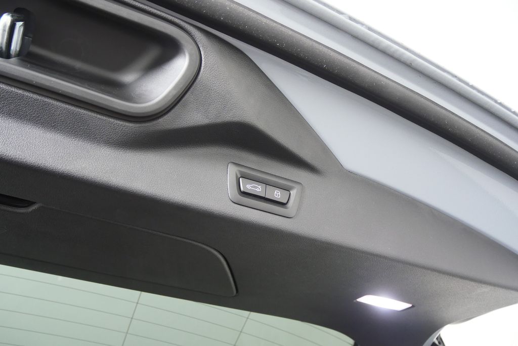 Thumbnail: 2025 BMW X7 - 20