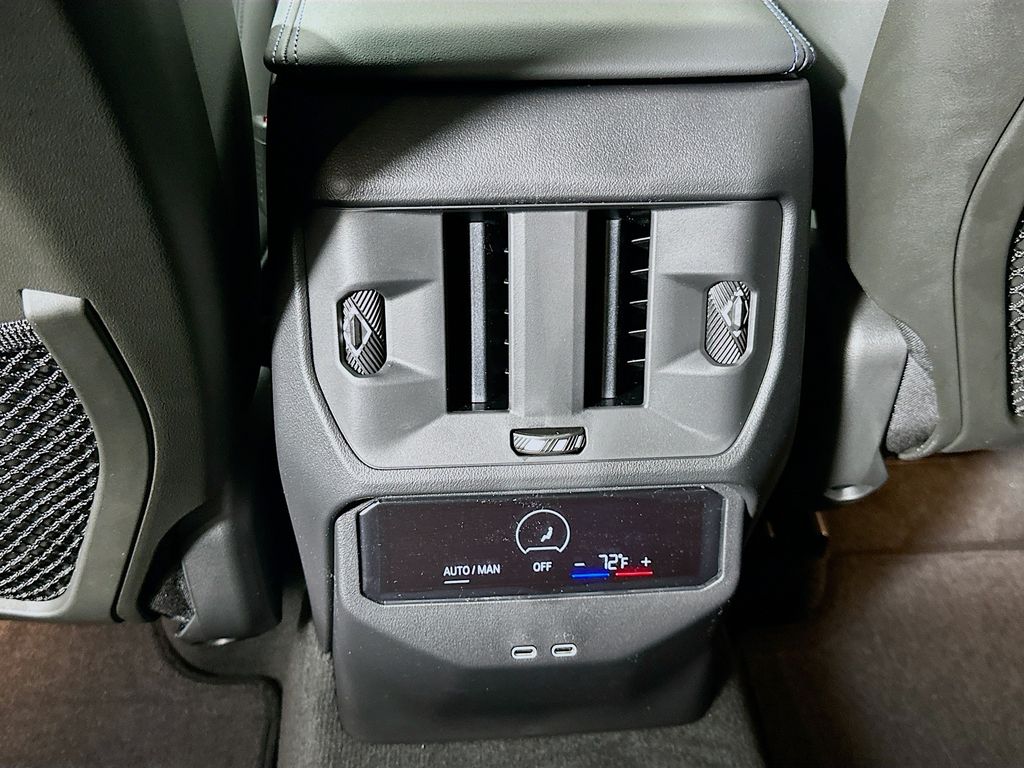 Thumbnail: 2026 BMW X3 - 18