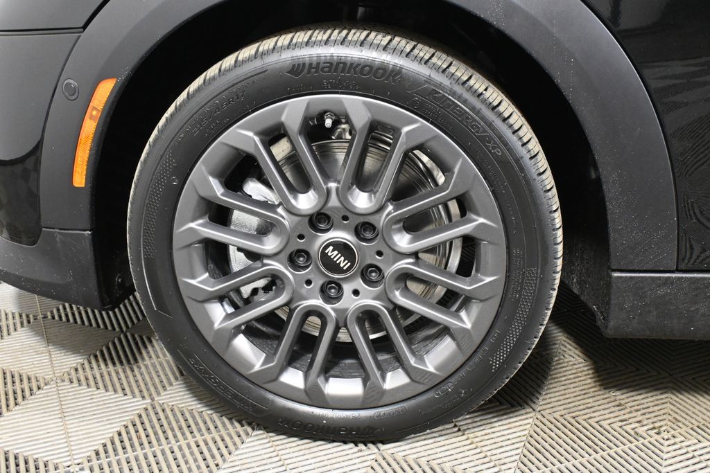 Thumbnail: 2026 MINI Cooper - 12