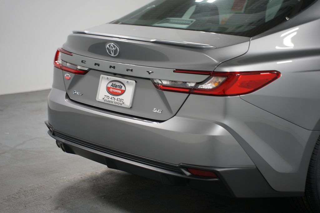 Thumbnail: 2025 Toyota Camry - 9