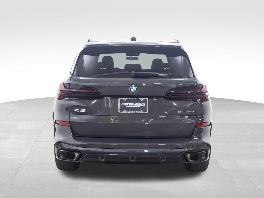 Thumbnail: 2026 BMW X5 - 4